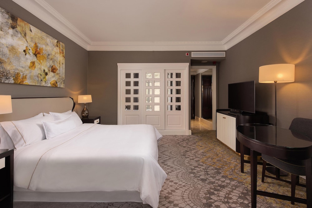 The Palace, A Luxury Collection Hotel 9/42