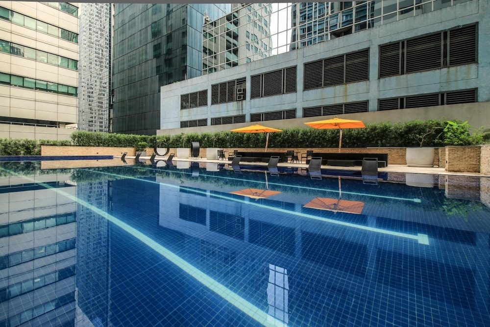 The Mini Suites - Eton Tower Makati in MAKATI