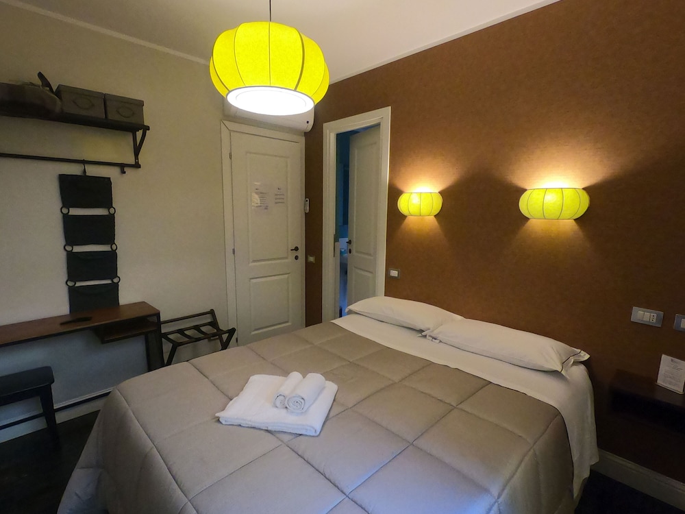 Residenza Roma Imperiale 24/50