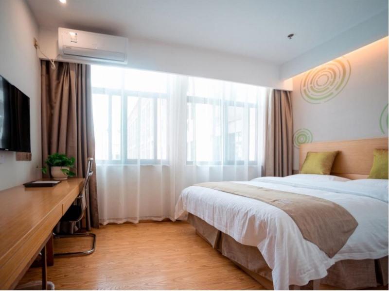 GreenTree Inn Jiangsu Suzhou Zhangjiagang Tangshi Town Yangzi Road Express Hotel 11/44