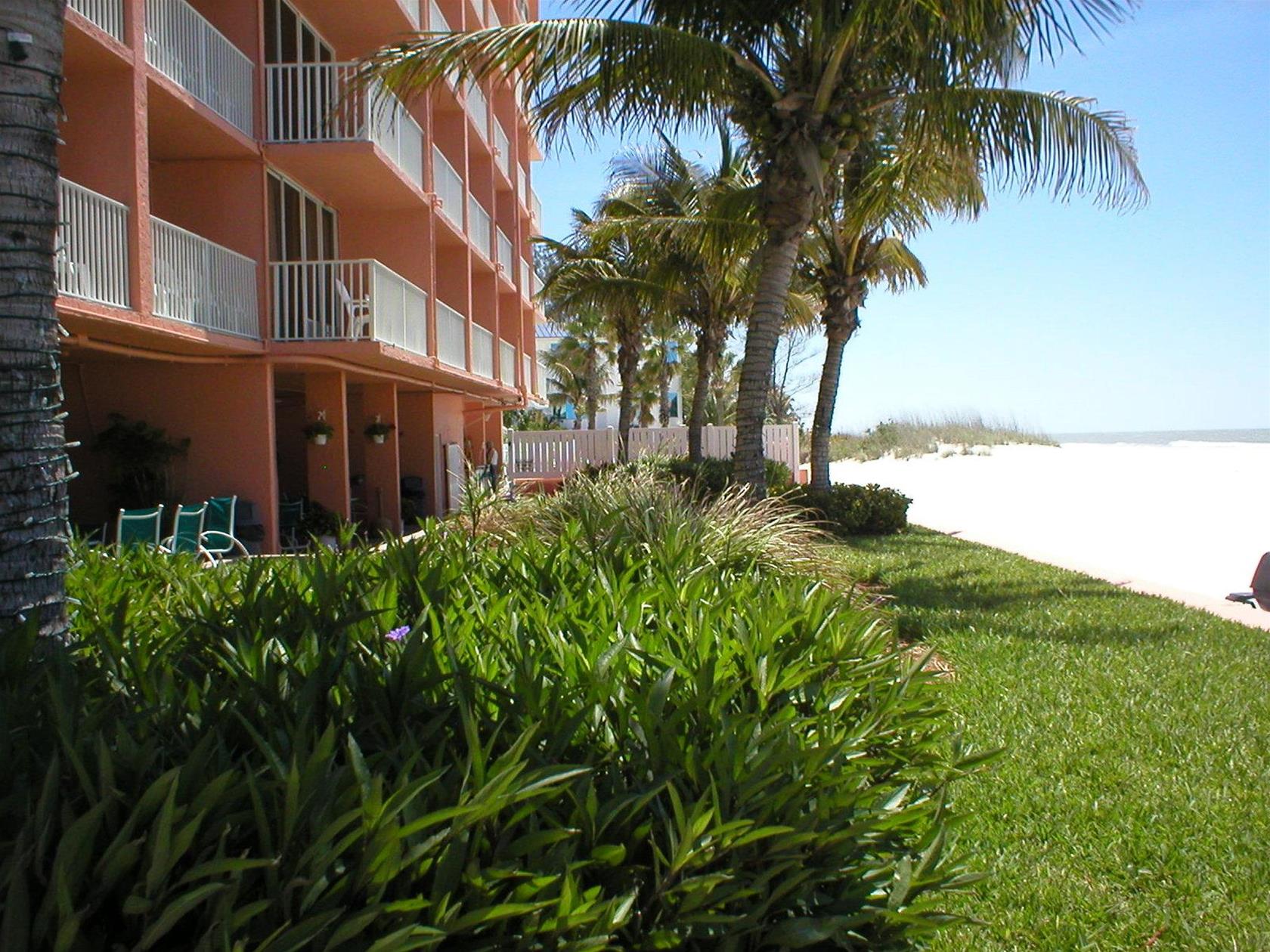 Island Inn Beach Resort 16/16