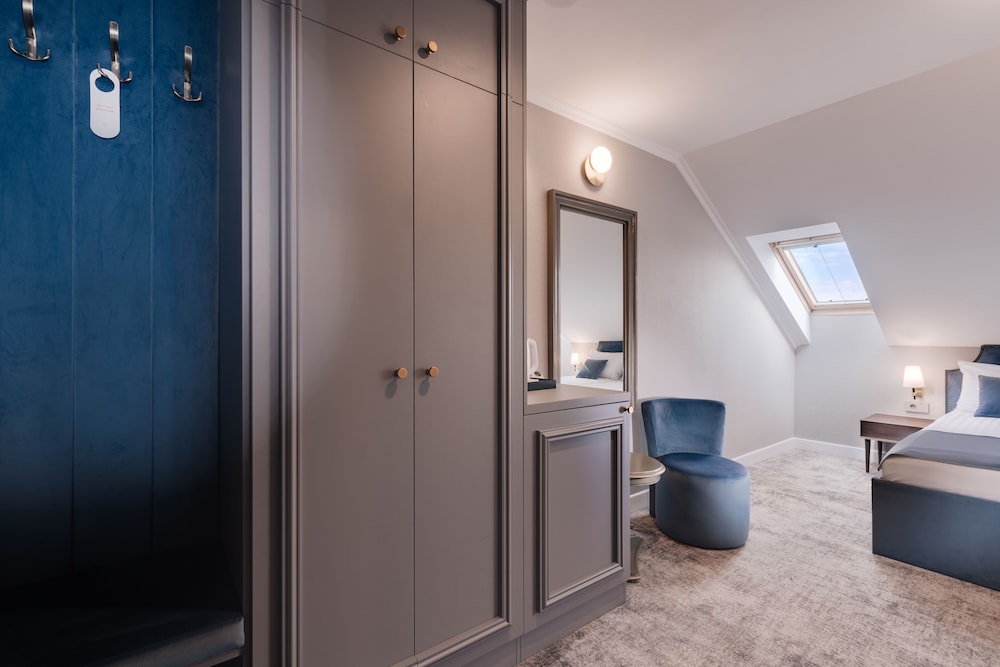 Hotel Meridian 50/50