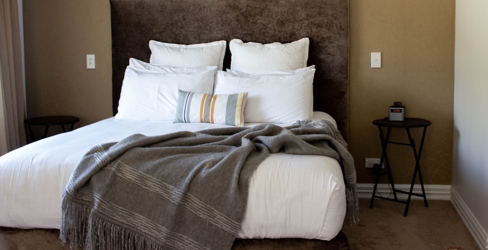 QUEENSTOWN COUNTRY LODGE 23/54