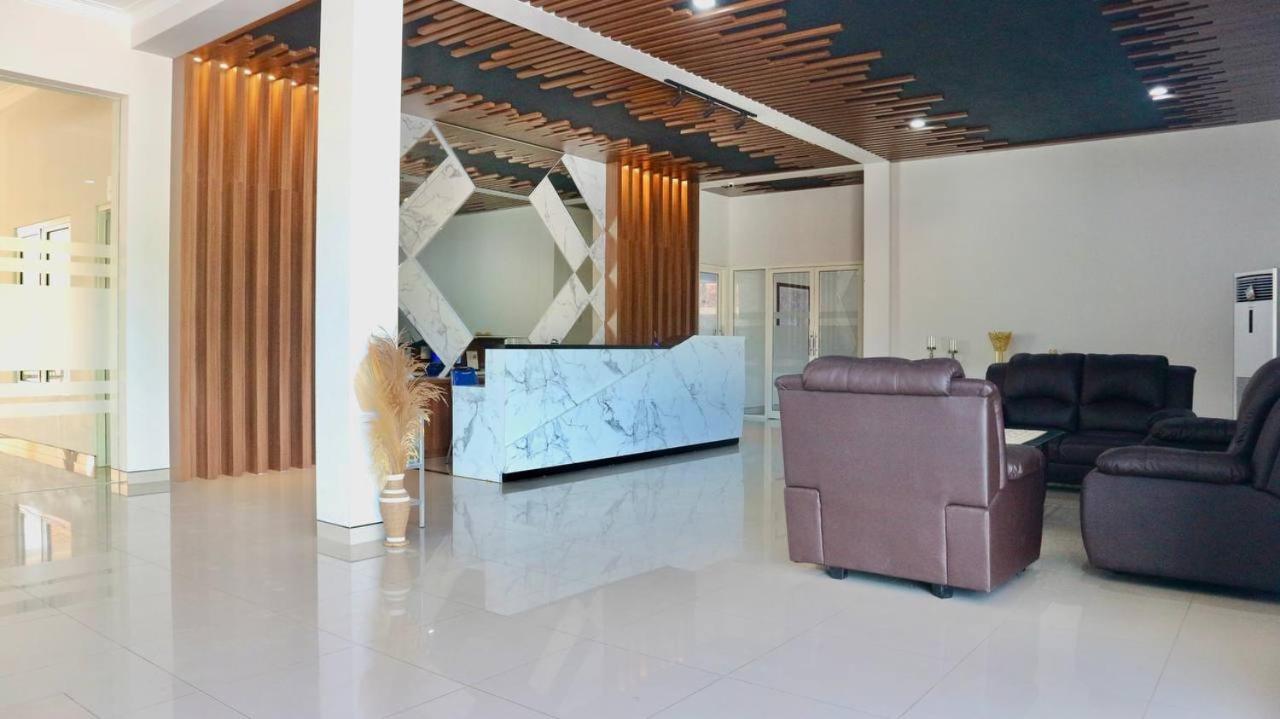 El Malik Hotel Sumenep 5/28