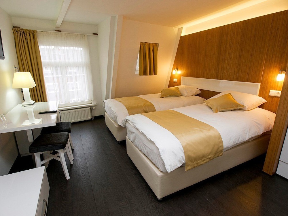STANDARD, TWIN BEDS