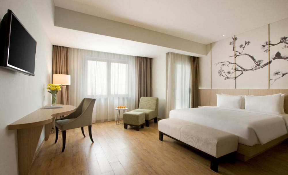 Hotel Santika Mega City Bekasi 16/49