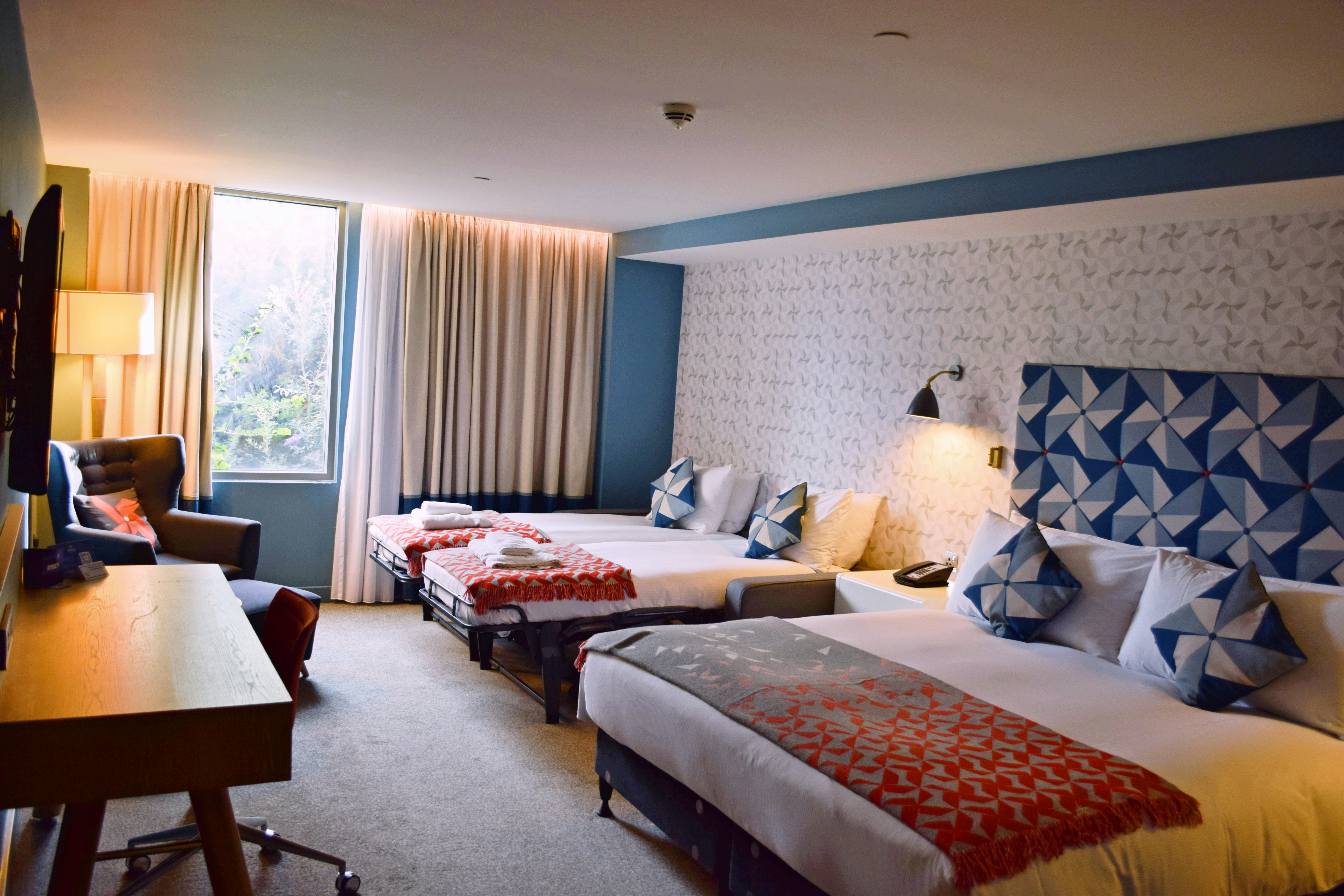 غرفة عائلية بسرير كينج، Hilton Bournemouth 3/10