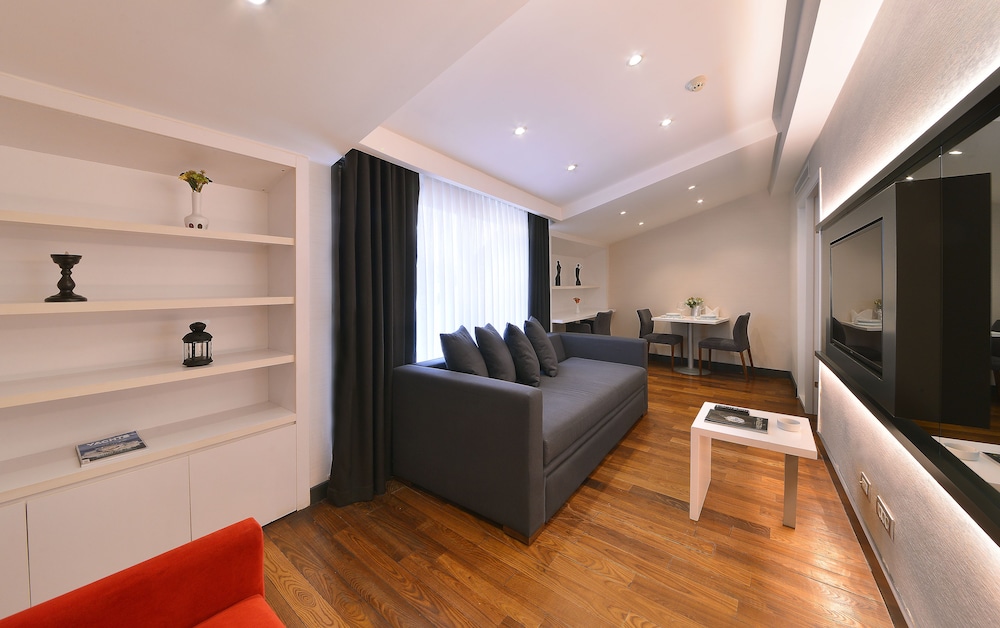 Nish Istanbul Suites 17/23