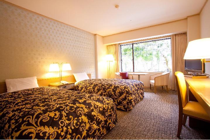 ROOM, TWIN BEDS, GARDEN VIEW
