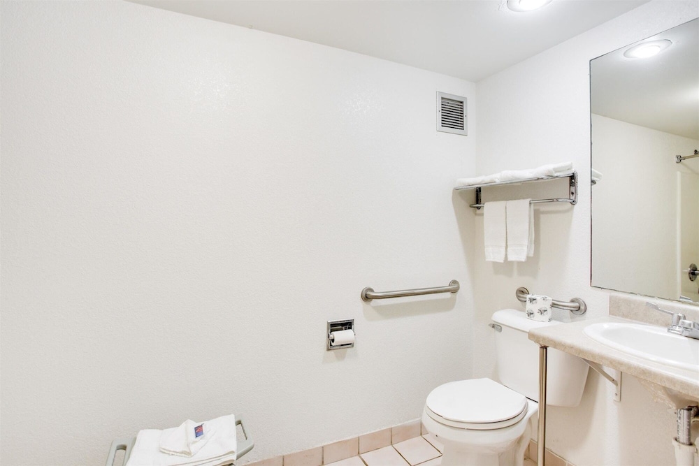 Motel6 White House, TN 41/48