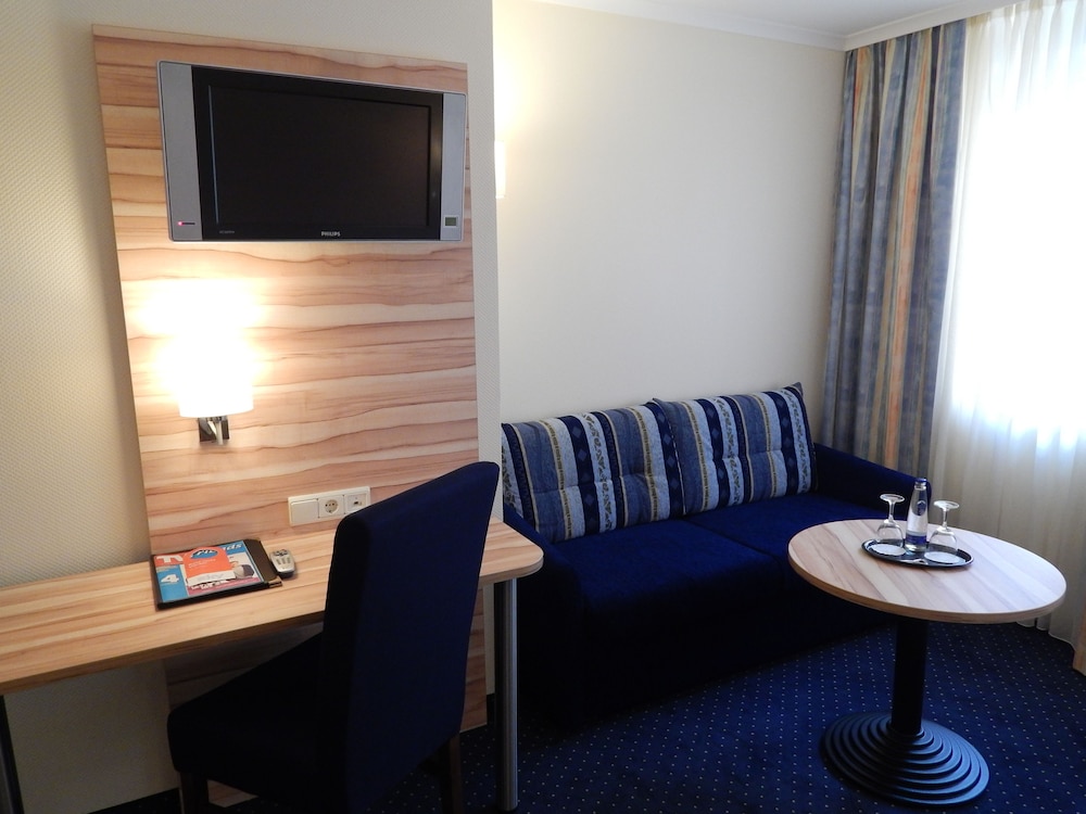 Daniel Hotel 43/61