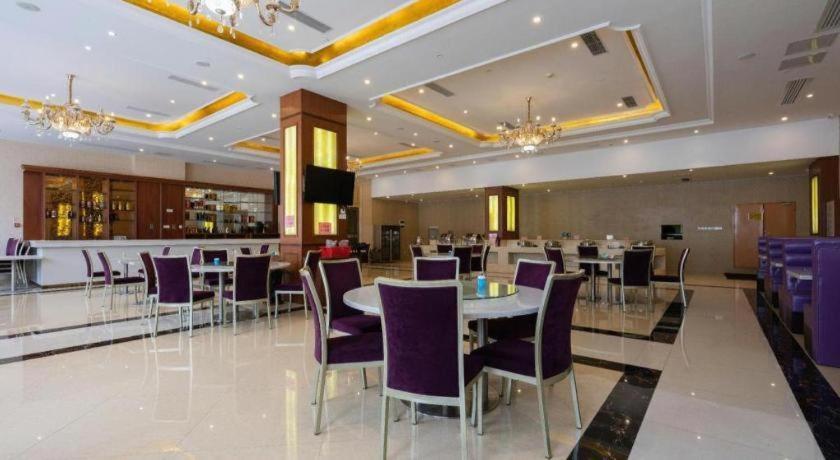 Vienna Hotel (Guangzhou Huadu Sunac Cultural Tourism City) 44/55