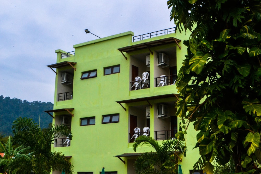 Morakot Lanta Resort 57/63