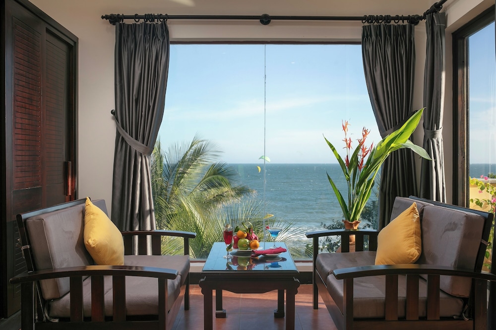 Sea Lion Beach Resort And Spa 33/59