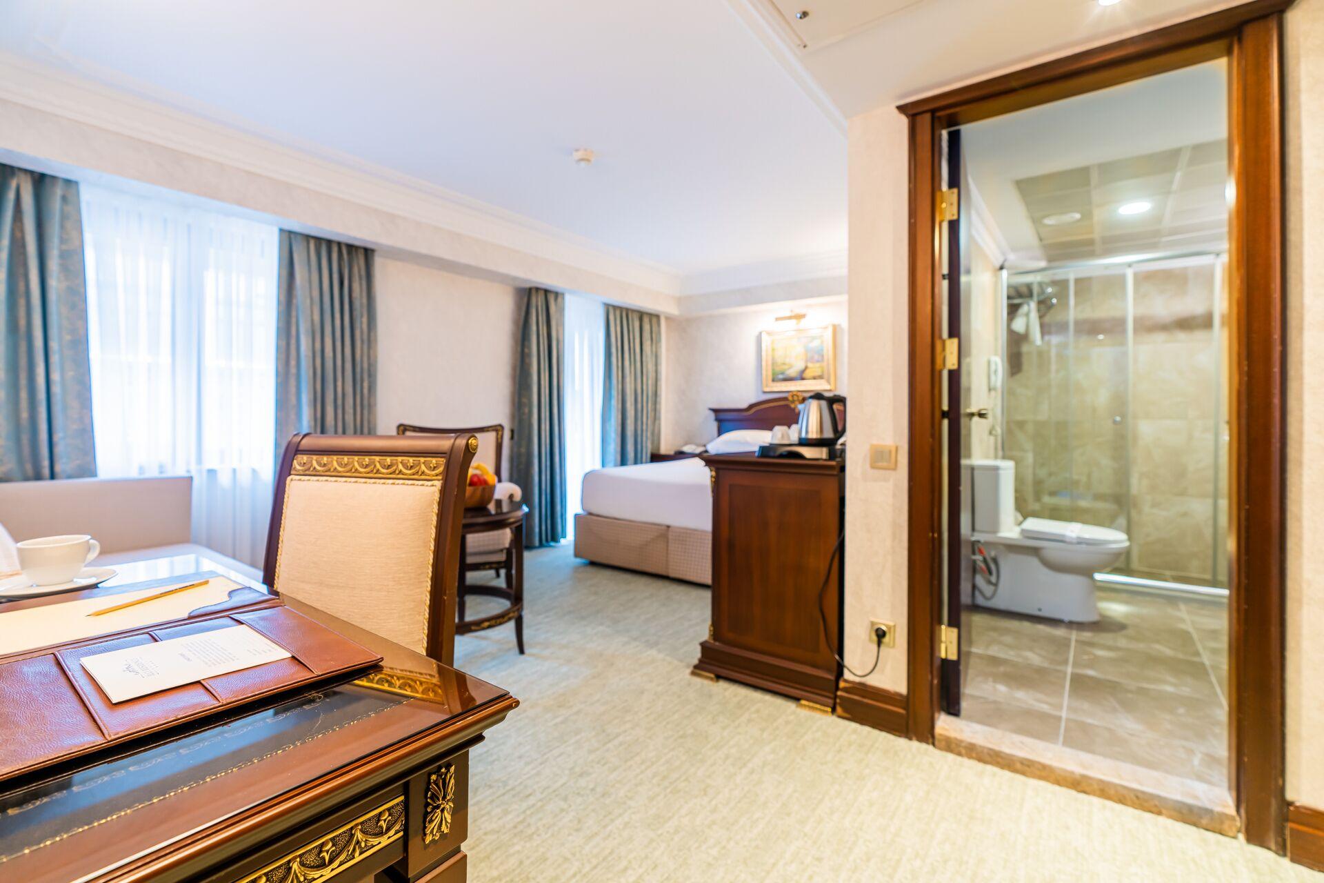 Deluxe, 3 Beds