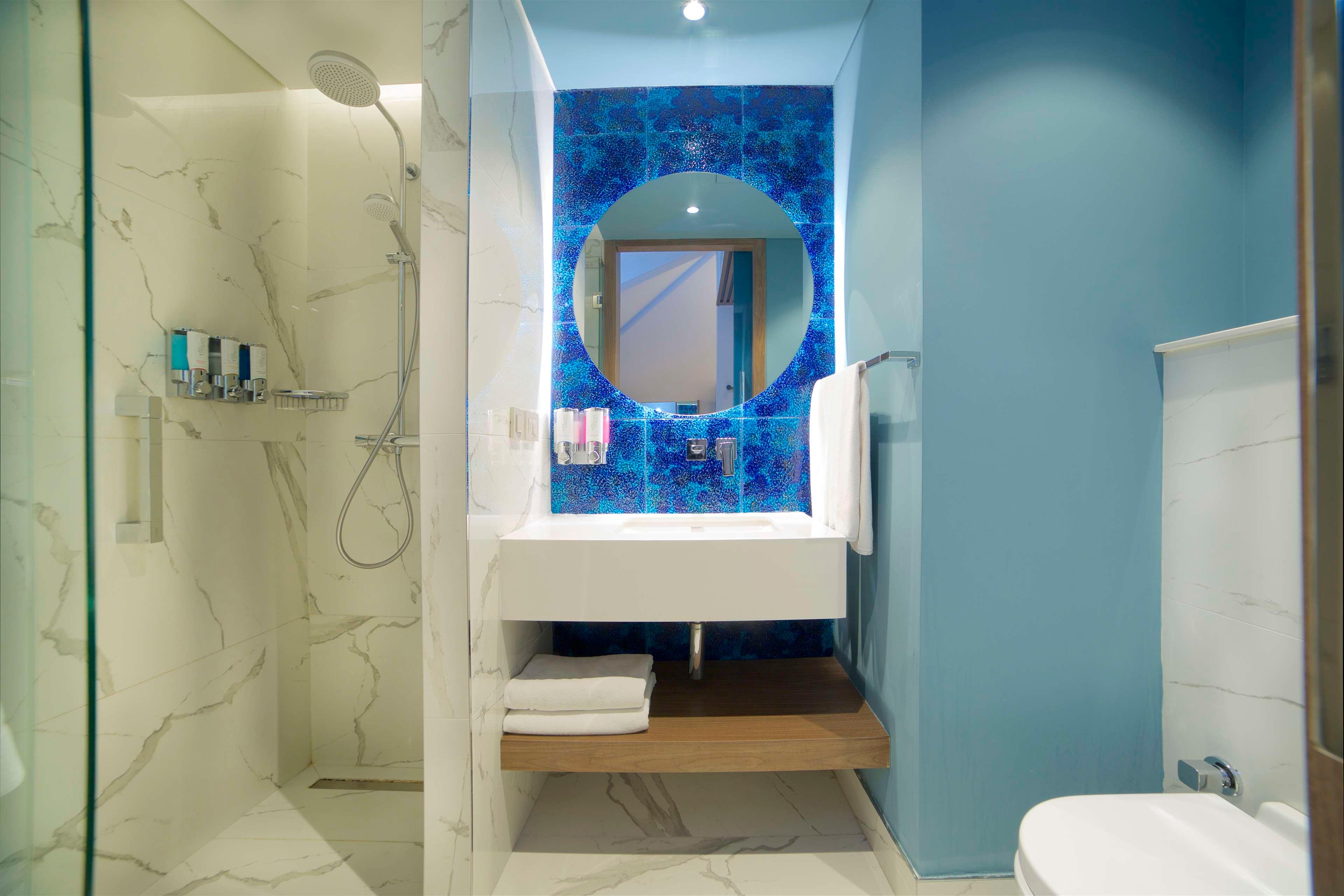 غرفة قياسية بسريرين منفصلين، Hampton by Hilton Istanbul Old City 8/10