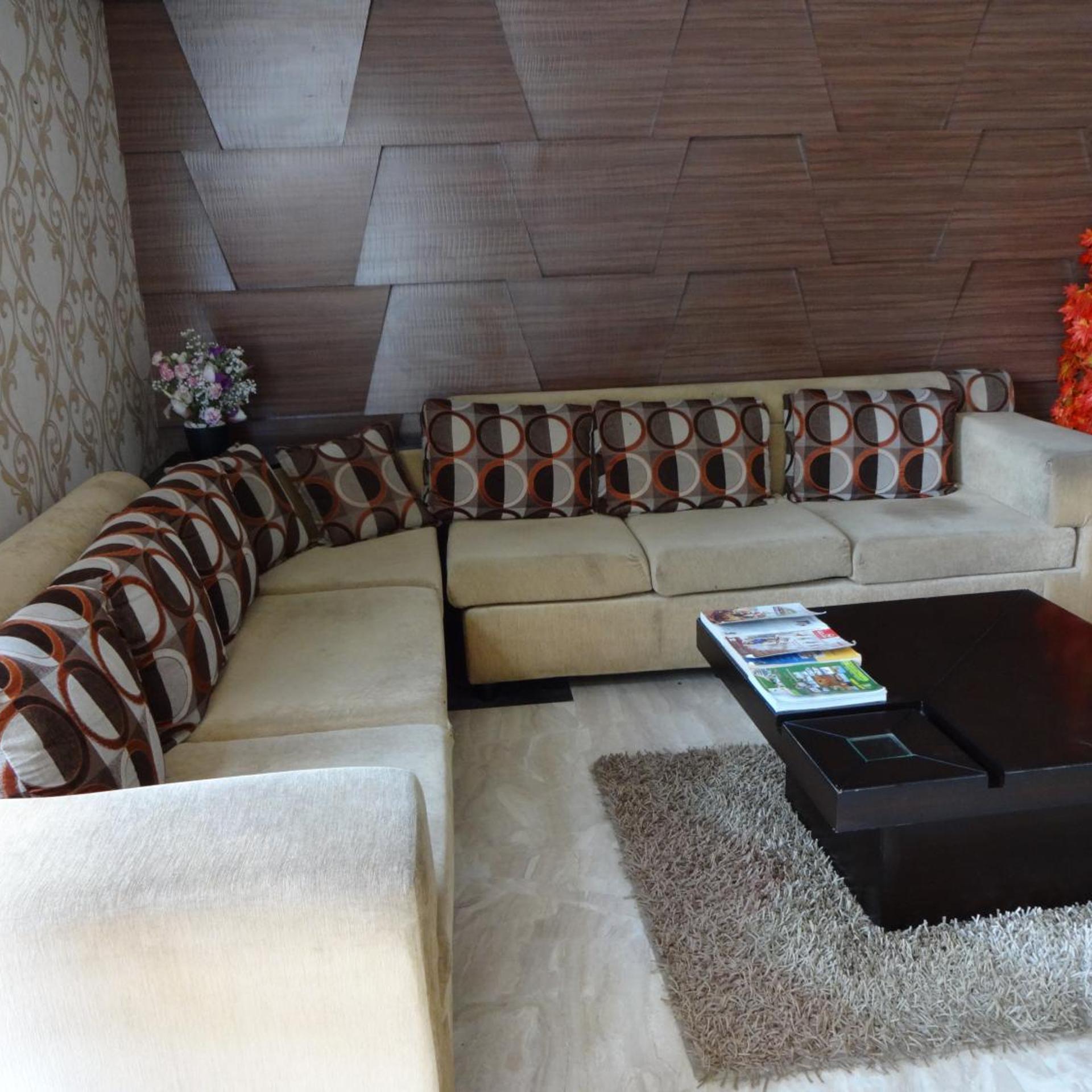 OYO Premium Avinashi Road Hope College 36/43