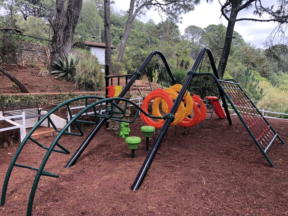 Monteverde Hotel De Cabanas 25/50