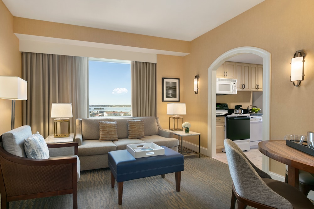 Hilton Suites Ocean City Oceanfront 36/63