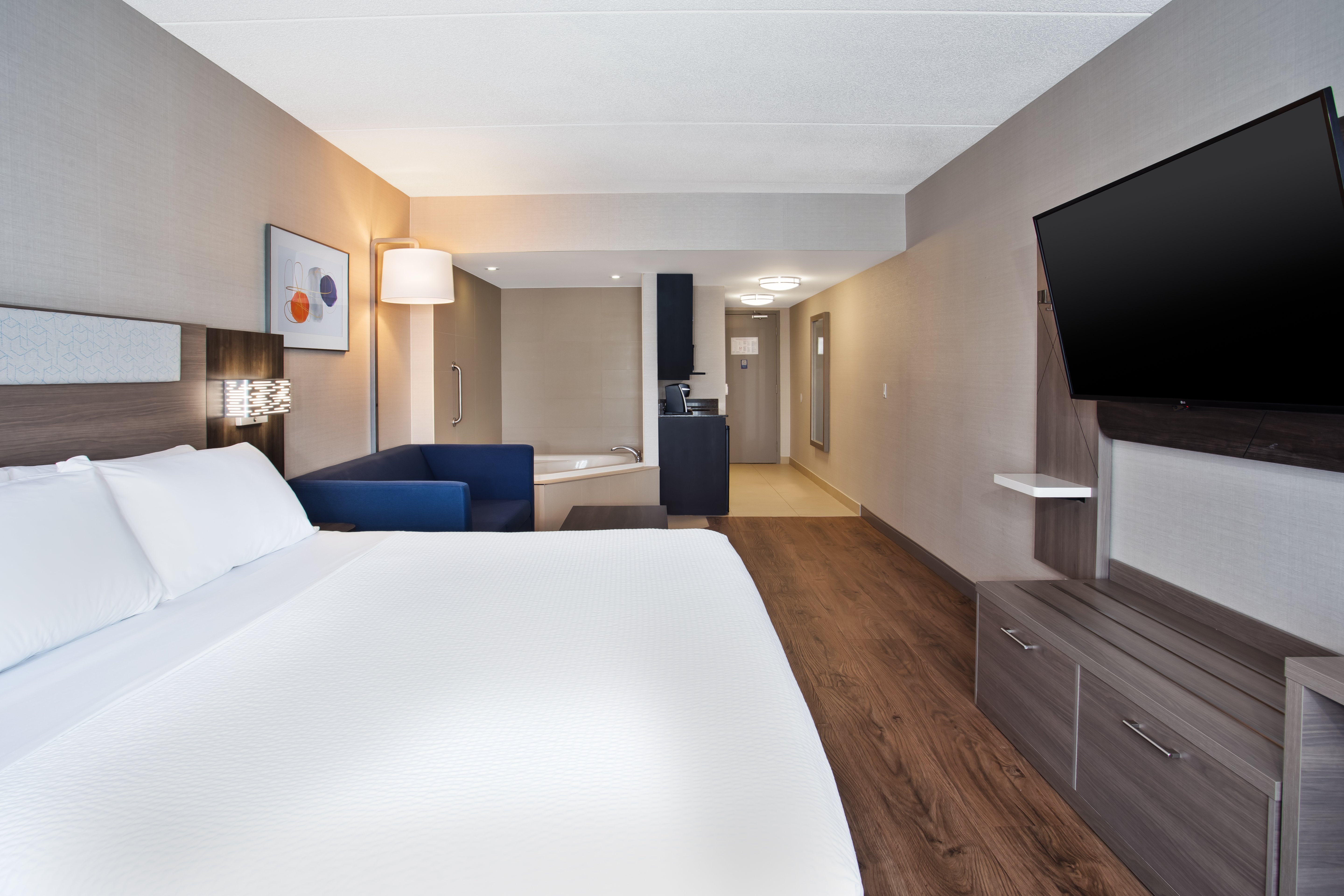 Holiday Inn Express Hotel Suites Kingston 23/72