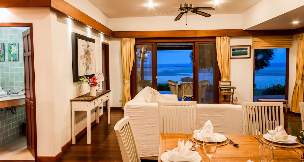 Samui Beach Village 30/50
