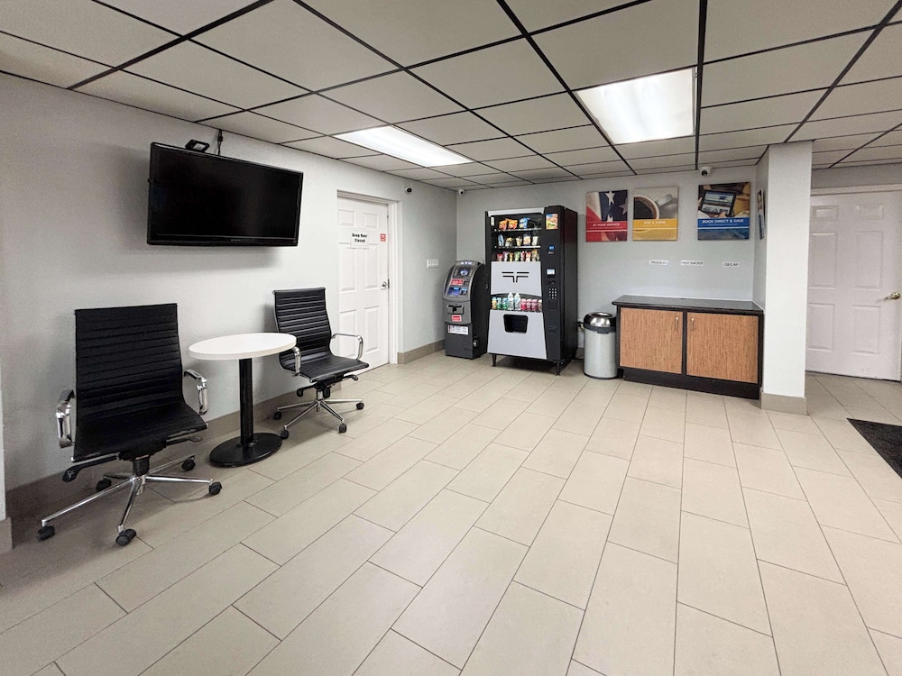 Studio6 Sulphur, LA 36/39
