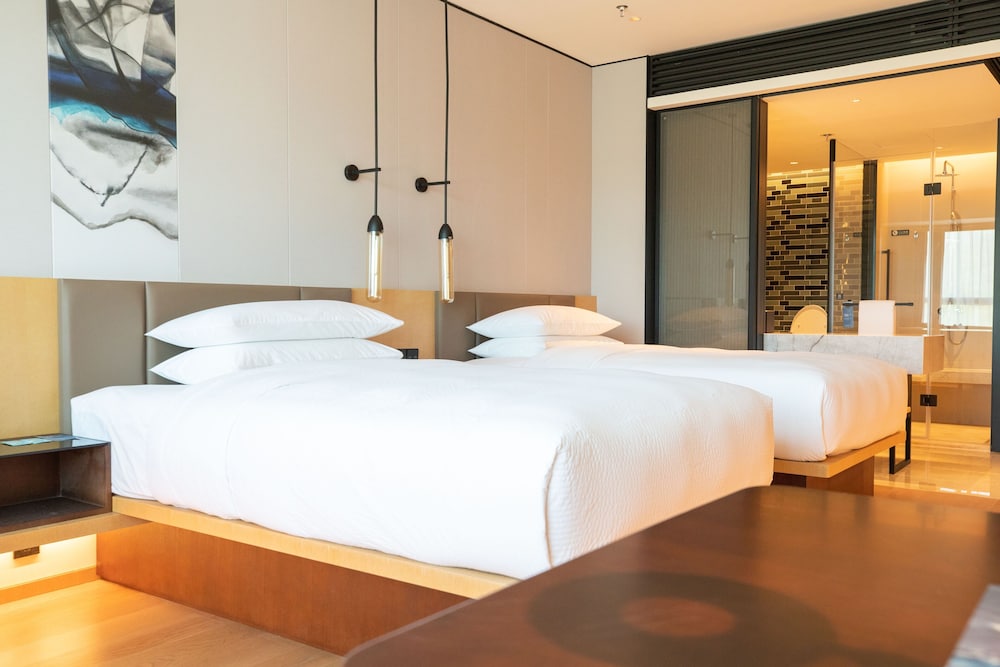 Fairfield by Marriott Shenzhen Shenshan Special Cooperation Zone 10/25