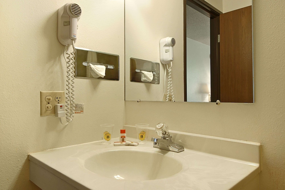 The Suite Inn 9/12