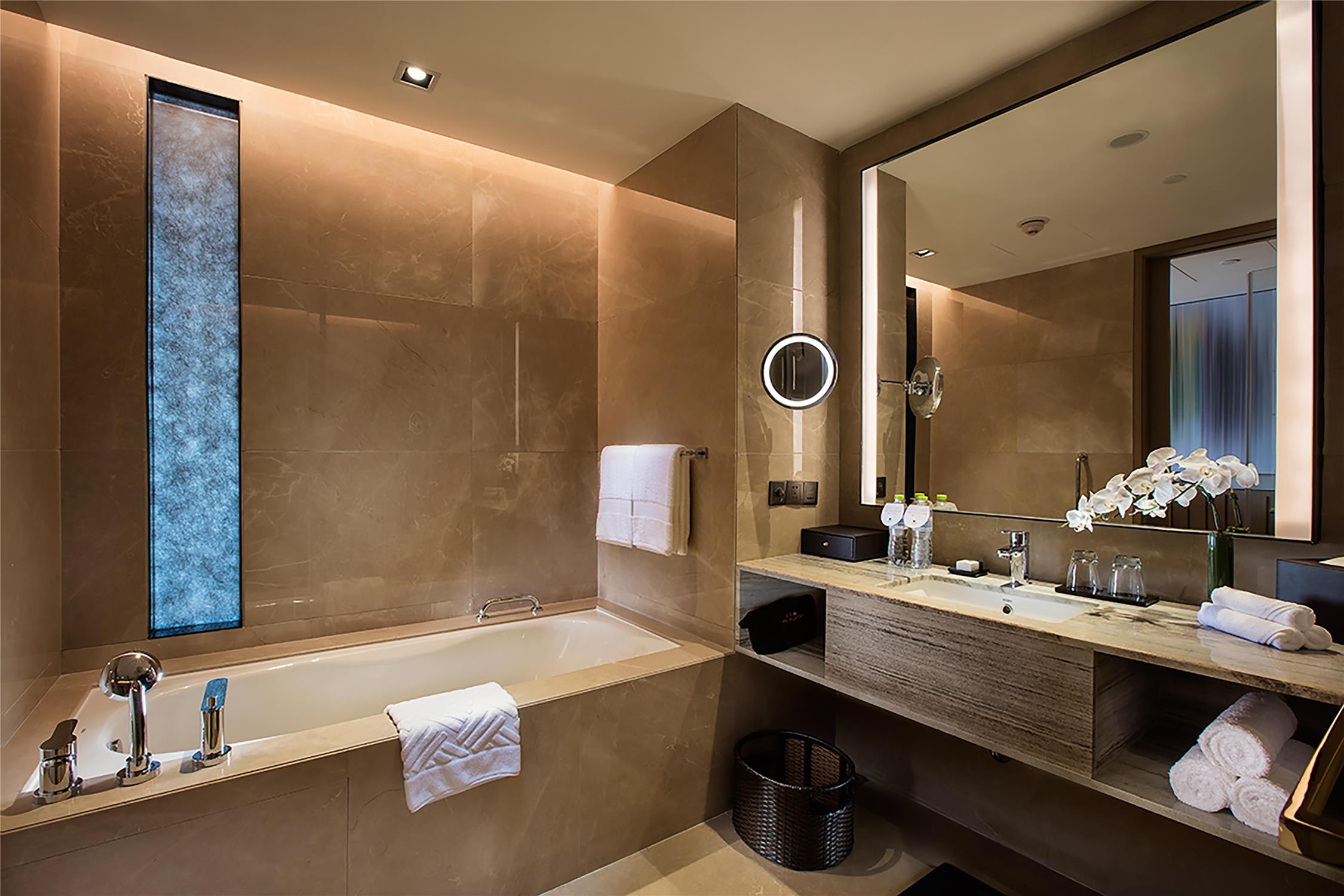 غرفة تنفيذية بسرير كينج مع دخول الصالة، Doubletree By Hilton Hotel Chongqing Nanan 3/3