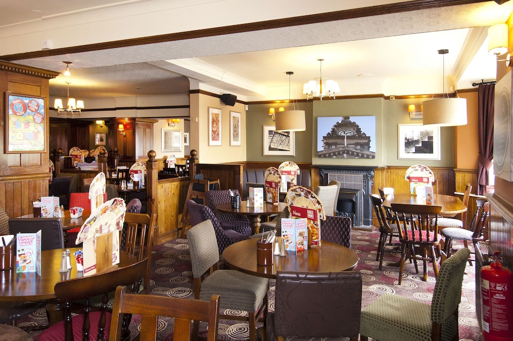 Premier Inn Bolton West 30/43
