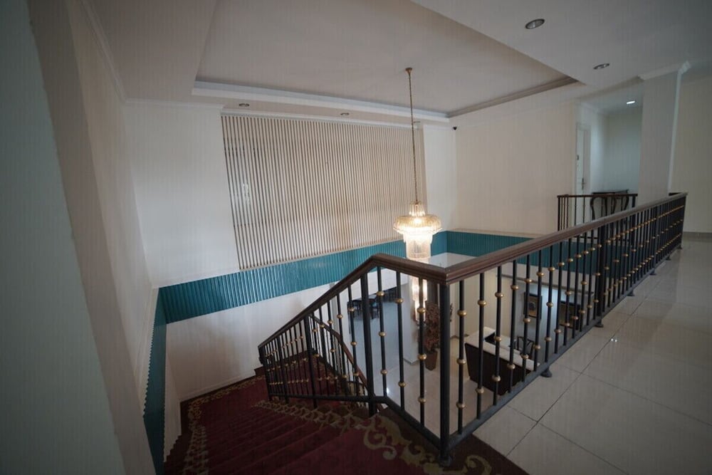 Noola Inn Hotel Bogor 5/43