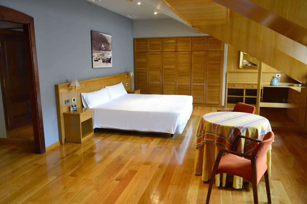 Hotel el Suizo 26/66