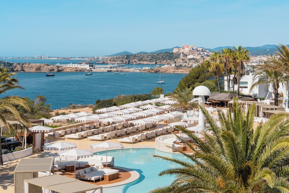 Destino Five Ibiza -5-Star Grand Luxe Resort 42/47