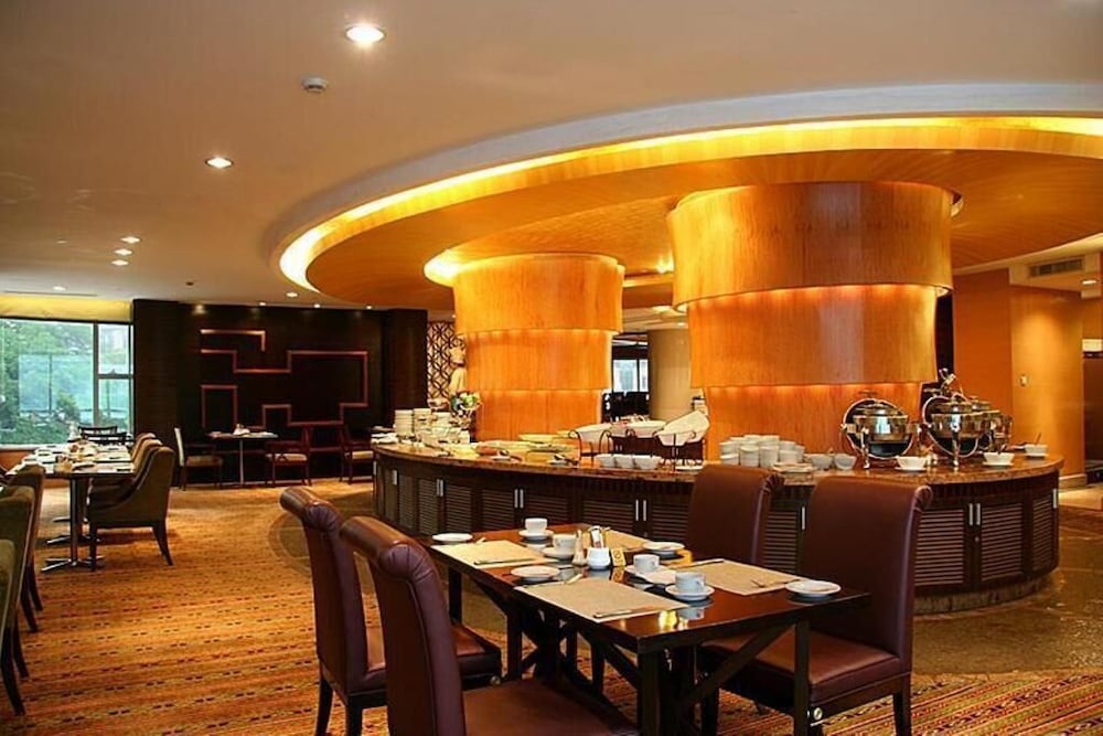 Ningbo Portman Plaza Hotel 45/63