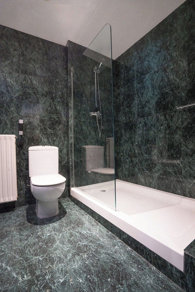 Hotel Ciutat Martorell 56/60