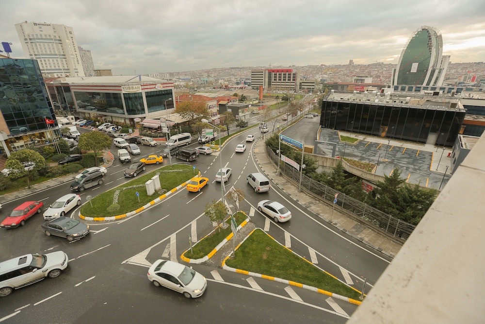 Grand Istanbul Airport Hotel 30/36