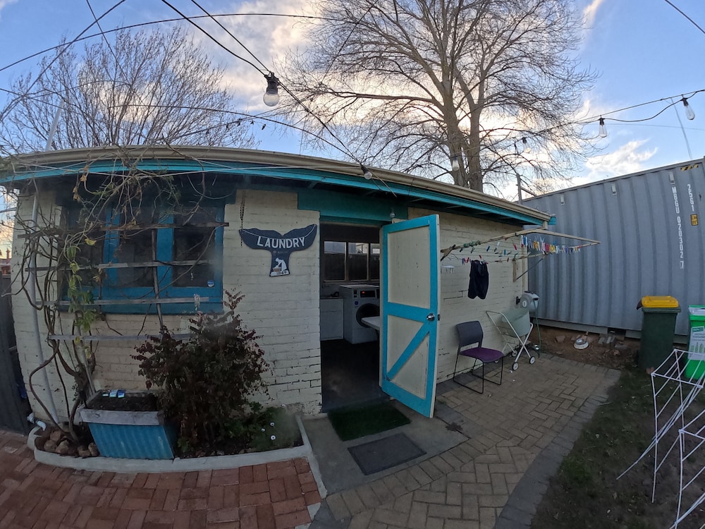 1849 Backpackers Hotel 1/50