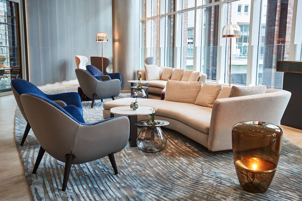 Steigenberger Hotel Hamburg 50/71