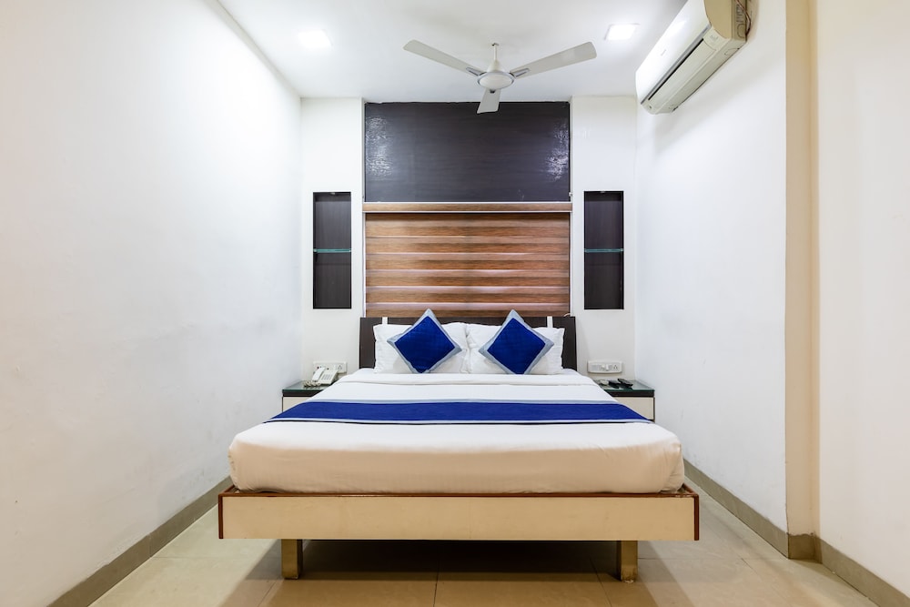 Hotel Kalinga 11/29