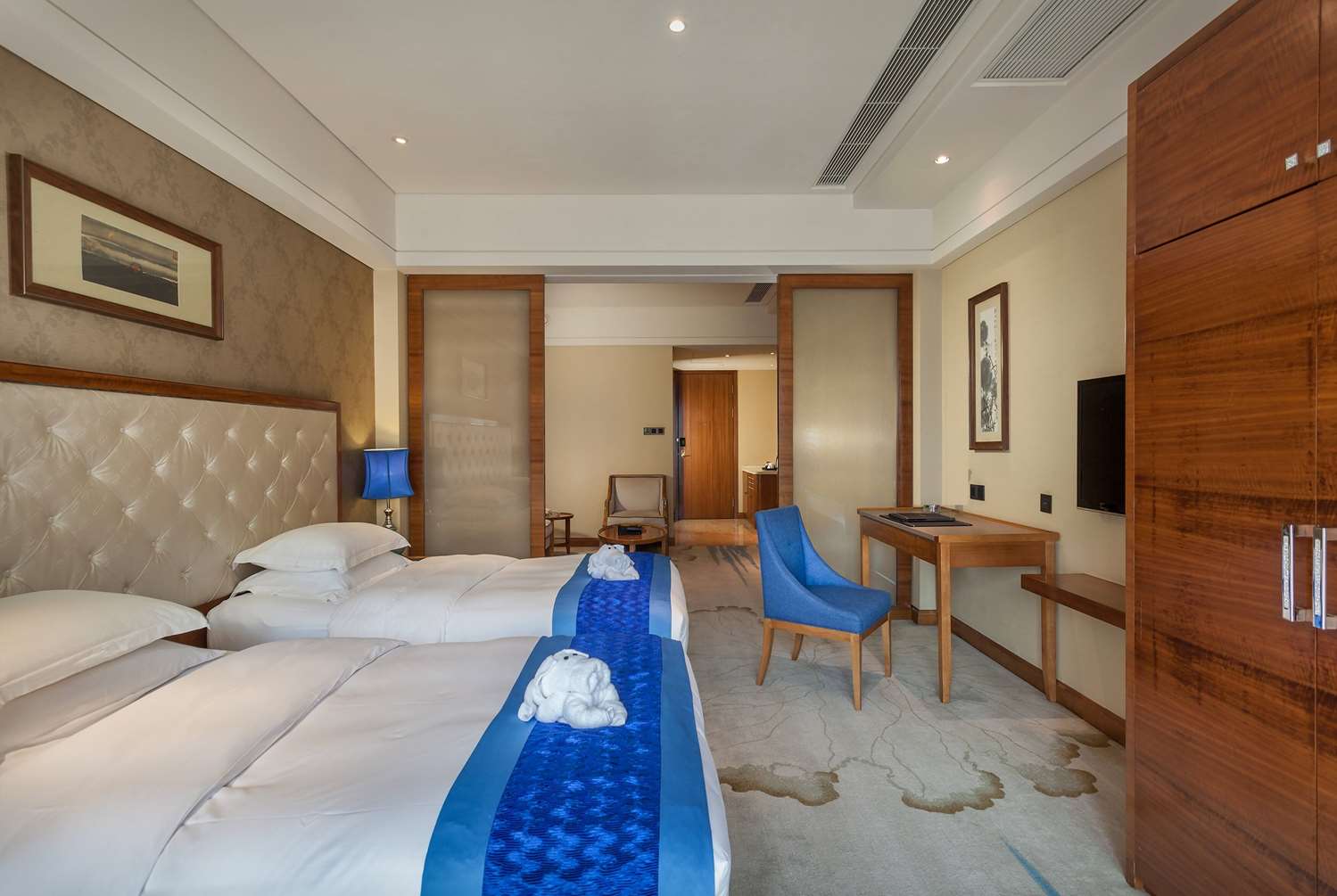Howard Johnson by Wyndham Huachen Plaza Changsha 2/10