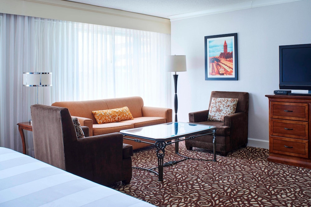 Marriott Milwaukee West 19/49