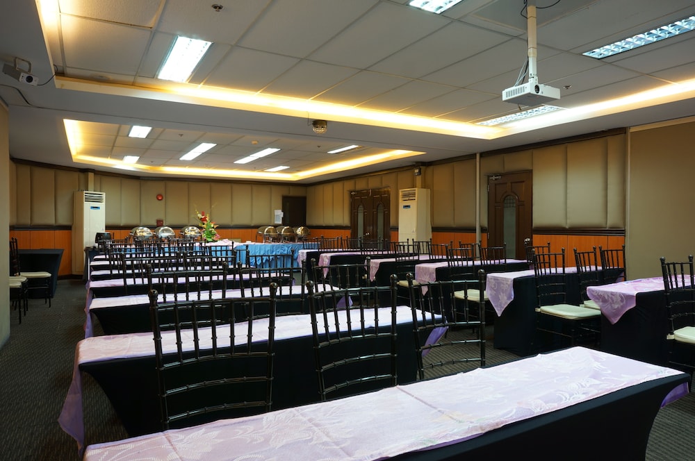 Eurotel Makati 26/31