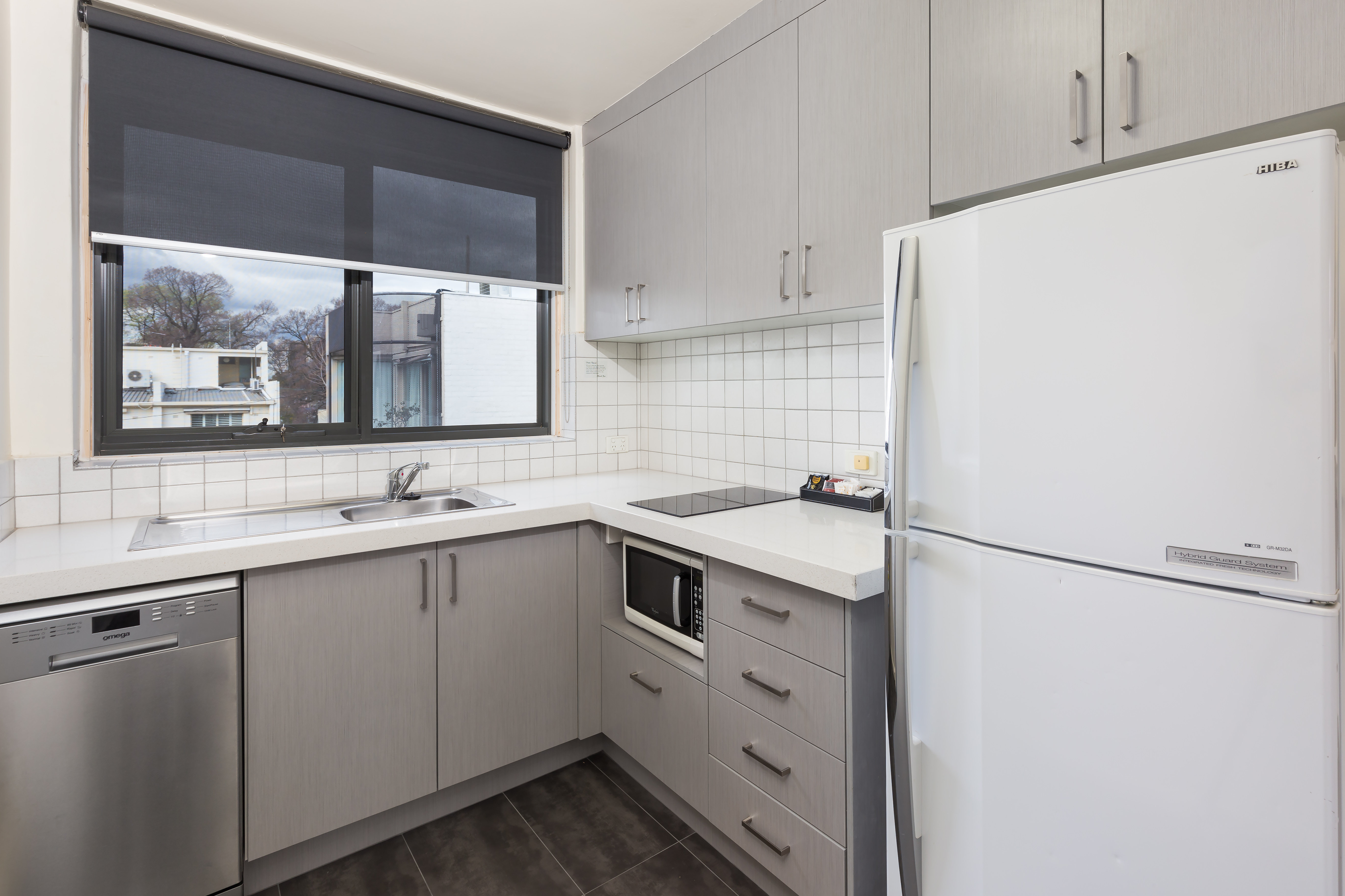 City Edge Serviced Apartments East Melbourne 1/17