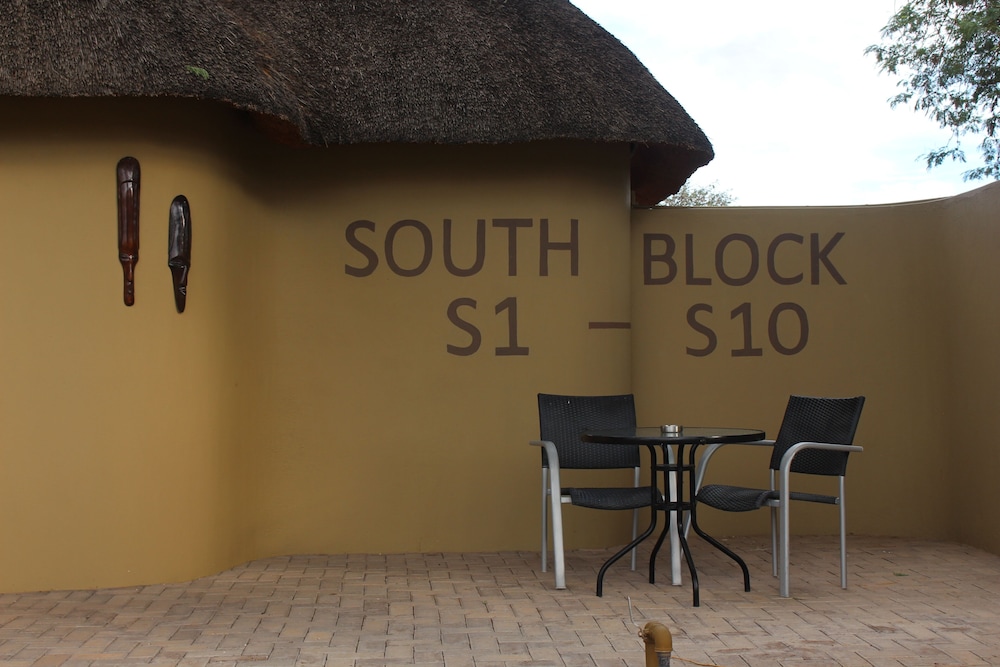 Lapa Lange Game Lodge 8/48