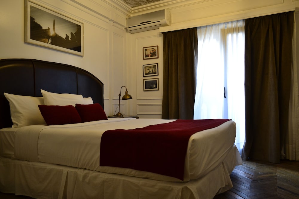 Hotel Clasico 35/72