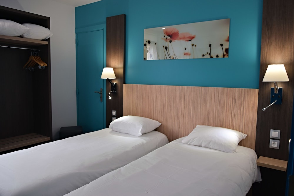 Contact Hotel Le Seino Marin 7/36