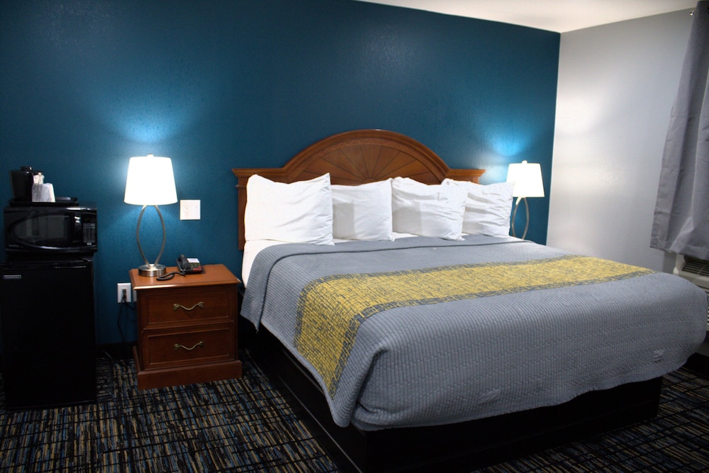 Campbell Apos S Motel 43/67