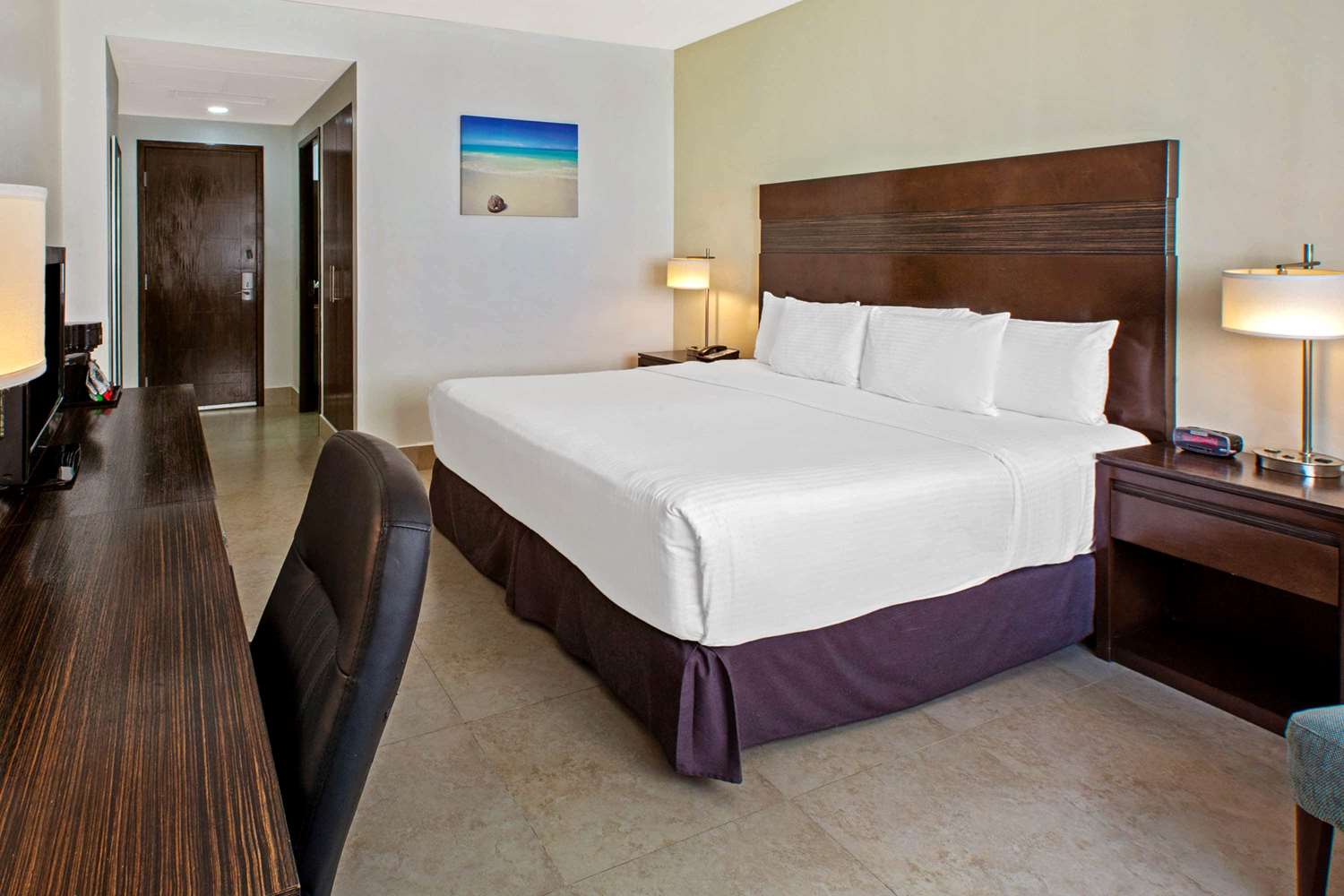 Wyndham Garden Cancun Downtown 8/43
