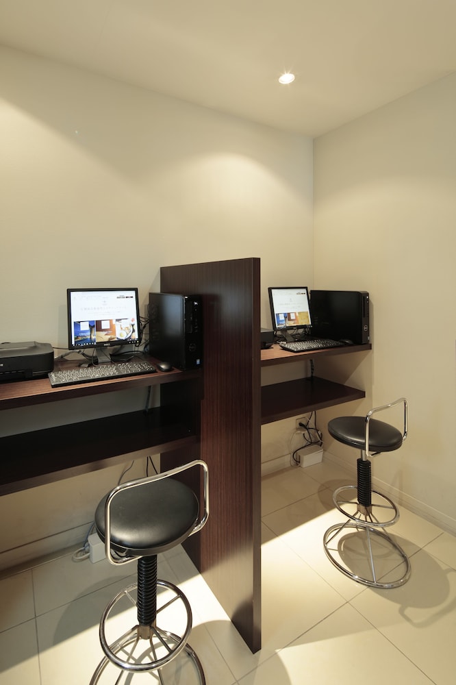 Candeo Hotels Ozu 44/45