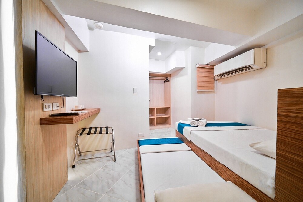 OYO 675 Circuit Hostel 33/50